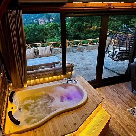 Kır Evi Rize Hanzade Suit Bungalov